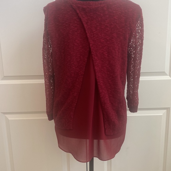 Lucky Brand Red Wine Colored Lace Sleeve, Layered Open Back Blouse - Picture 5 of 6